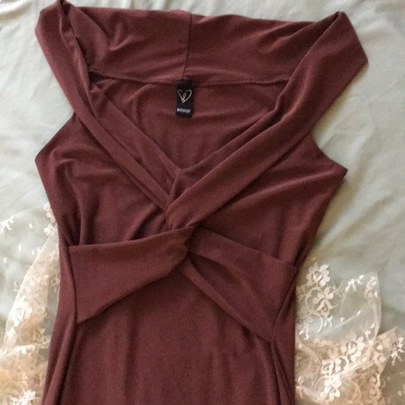 Windsor - Light Maroon Dress - Picture 2 of 6